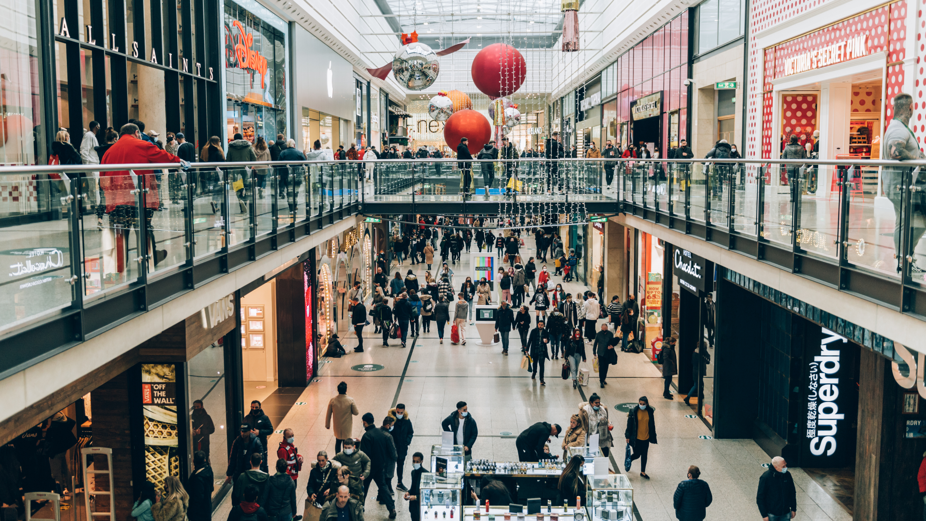 UnisoftUK | In-Store Screens